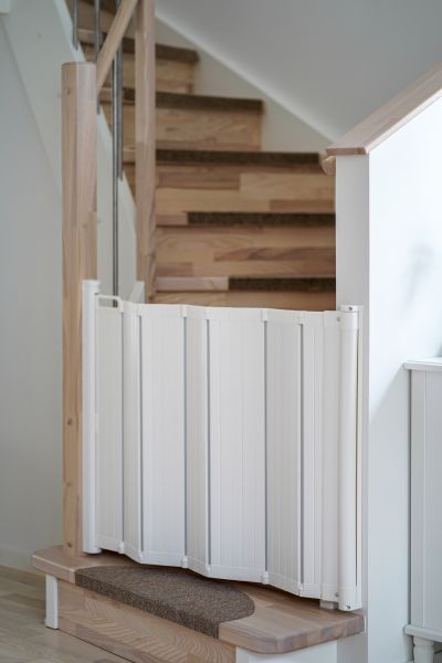 Stair Gate Assembly in Draper